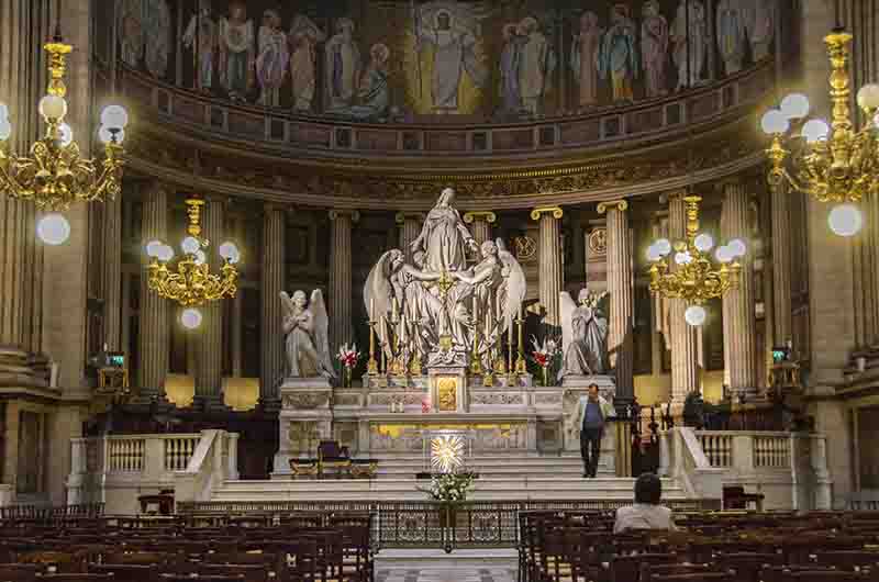 112 - Francia - Paris - iglesia de La Madeleine - interior.jpg